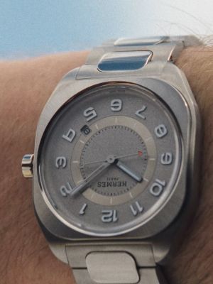 エルメス H08 純正ラバーストラップ 換えベルト HERMES Hermès H08 | Hermès - エルメス-公式サイト